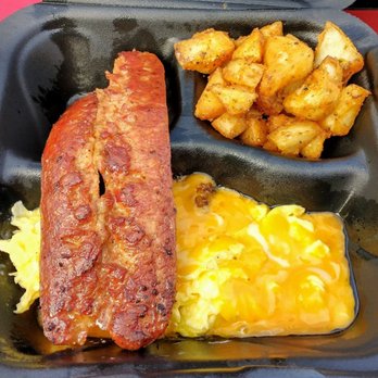 Nikki's Place - Nikki's Place 12/31/20: Smoked Link Sausage, Scrambled Eggs with Cheddar, Home Fries - Southern Near Me - Orlando, Florida