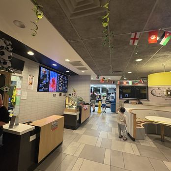McDonalds - Fast Food Near Me - Firebaugh, California