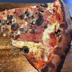 Ice & Slice - Pizza slice