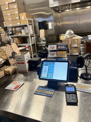 gusto! - healthy bowls & wraps by null