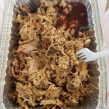 Eli's BBQ - Riverside - Pulled Pork and Fork - Barbeque Near Me - Cincinnati, Ohio