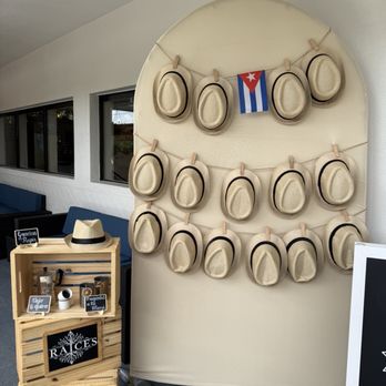 Raices - Cuban Near Me - Tampa, Florida