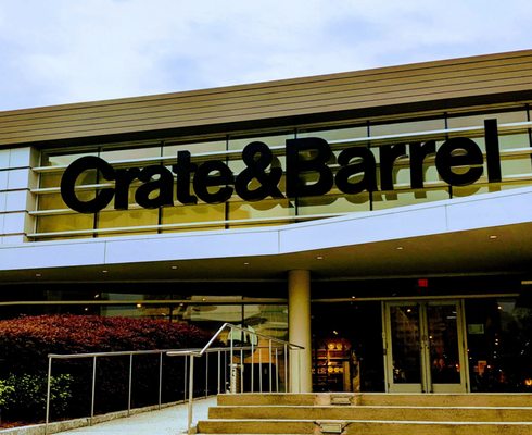 Crate & Barrel by null