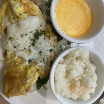 Hidden Manna Cafe - Seafood Omelete - Breakfast & Brunch Near Me - Matteson, Illinois