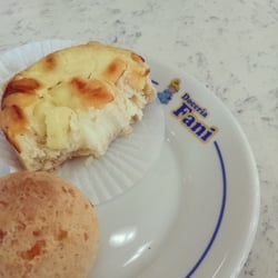 Doceria Fani - Quiche e pão de queijo