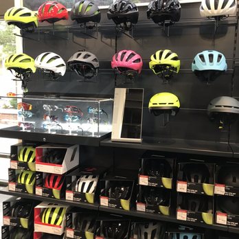 Trek Bicycle Edgewater - Helmets - Sports Wear Near Me - Edgewater, New Jersey