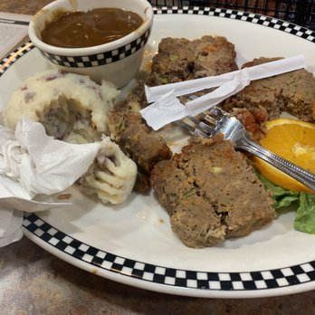 Black Bear Diner Kingman - Meatloaf dinner - Breakfast & Brunch Near Me - Kingman, Arizona Black Bear Diner Kingman - Meatloaf dinner - Breakfast & Brunch Near Me - Kingman, Arizona