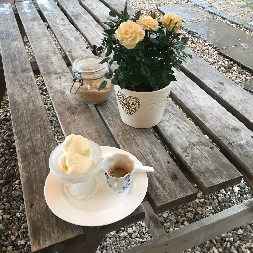 BASIL & RUSTY’S ICE CREAM PARLOUR Gelli Farm, Machen, United Kingdom