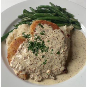 The Marshall Field's Walnut Room - Asiago crusted chicken - American Near Me - Chicago, Illinois