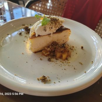 Rigo - Cheese cake - Spanish Near Me - Honolulu, Hawaii