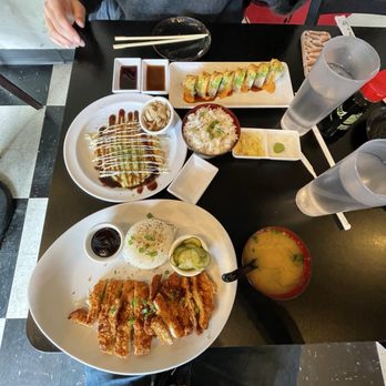 Itto Sushi - Chicken katsu, veggi role, okonomiyaki - Sushi Bars Near Me - Midvale, Utah