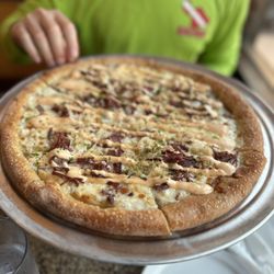 Fabiani's - 14" The Reuben White Pizza