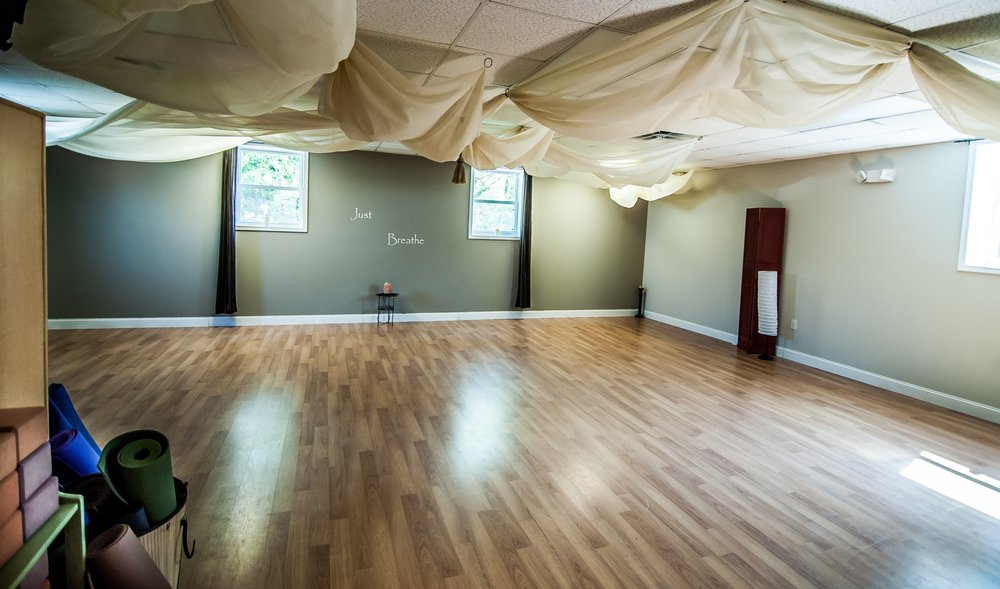 The Art Of Massage Logo