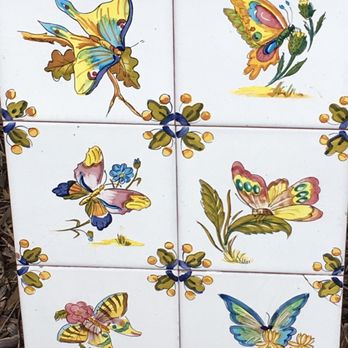 Crocodile Lake - Beautiful tile artwork in the butterfly garden - Lakes Near Me - Key Largo, Florida