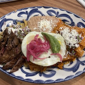 Girasol Cocina Mexicana - Chilaquiles Divorciados Green & Red with Asada - Mexican Near Me - Monrovia, California Girasol Cocina Mexicana - Chilaquiles Divorciados Green & Red with Asada - Mexican Near Me - Monrovia, California