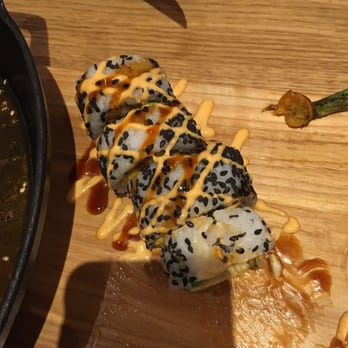 Earls Kitchen + Bar - New American Near Me - McLean, Virginia Earls Kitchen + Bar - New American Near Me - McLean, Virginia