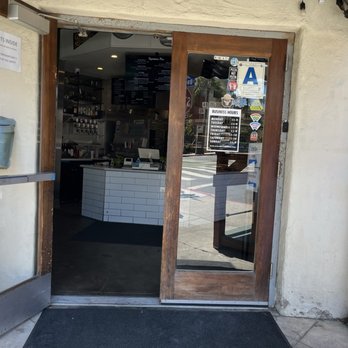 Sisters Pizza - Pizza Near Me - San Diego, California