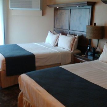 Lake Lawn Resort - Beds - Resorts Near Me - Delavan, Wisconsin Lake Lawn Resort - Beds - Resorts Near Me - Delavan, Wisconsin