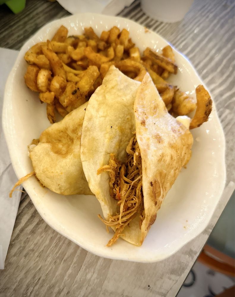 La Catrina Tacos And Tequila Bar