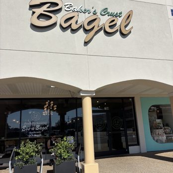 Baker's Crust Bagel - Bagels Near Me - Virginia Beach, Virginia