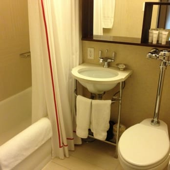Hotel Lincoln - Hotels Near Me - Chicago, Illinois