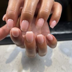 Mana Nails - Dip service