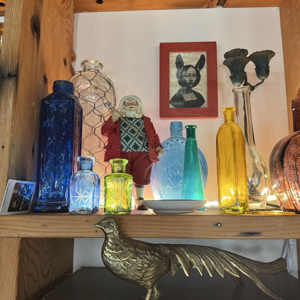 Slow Body Beer - Decor - Beer Bar Near Me - Tucson, Arizona