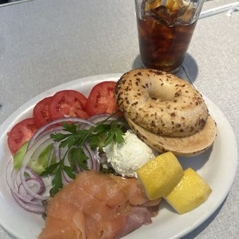 Oceanview Diner - new york bagel platter - Sandwiches Near Me - Berkeley, California Oceanview Diner - new york bagel platter - Sandwiches Near Me - Berkeley, California