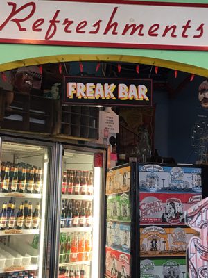 Freak Bar by null