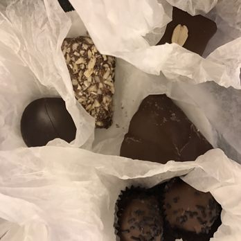 Old Market Candy Shop - English toffee, sponge candy, peanut butter bite... - Candy Stores Near Me - Omaha, Nebraska Old Market Candy Shop - English toffee, sponge candy, peanut butter bite... - Candy Stores Near Me - Omaha, Nebraska