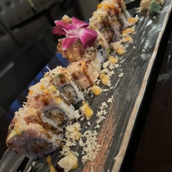 Midori Sushi - Fire Cracker Roll - Sushi Bars Near Me - Piscataway, New Jersey