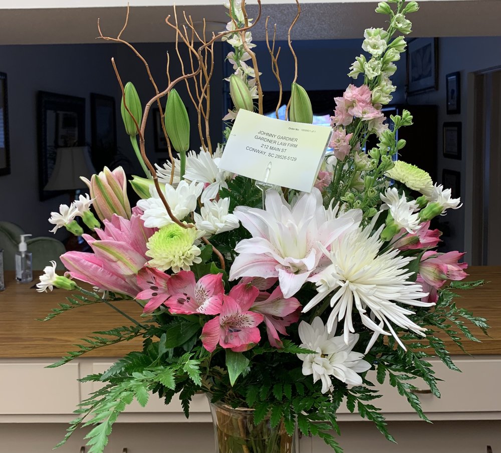 THE DAISY FAIR FLOWERS 37 Photos 1400 4th Ave, Conway, South