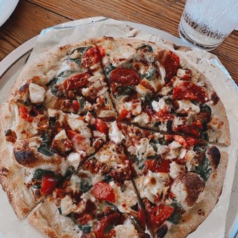 Eagletree Farm & Vineyard - Pizza - Wineries Near Me - Leesburg, Virginia