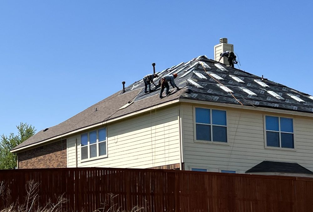 Slide of Quantum Roofing and Construction