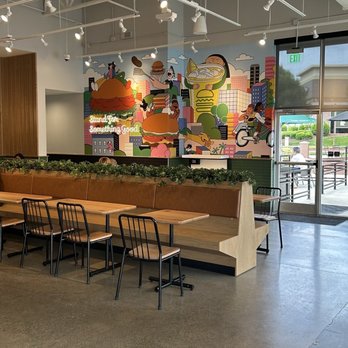 Shake Shack Morrisville - Fast Food Near Me - Morrisville, North Carolina