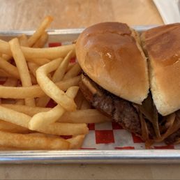 Smash burger before the curry
