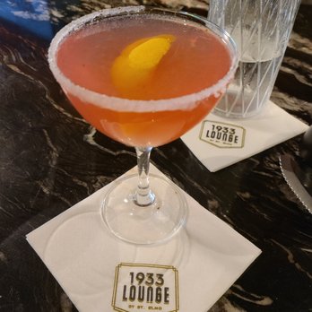 1933 Lounge - Raspberry Lemon Martini - Steakhouses Near Me - Fishers, Indiana