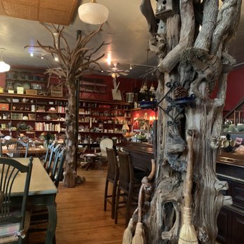 Pleasant and Main - Cafes Near Me - Housatonic, Massachusetts Pleasant and Main - Cafes Near Me - Housatonic, Massachusetts