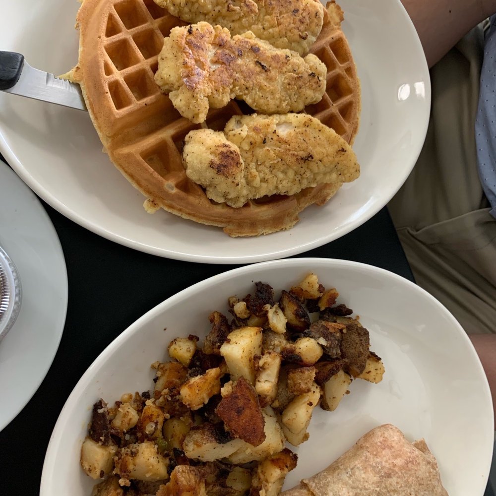Ken's Corner - Chicken and waffles, southwest burrito - Breakfast & Brunch Near Me - Glastonbury, Connecticut Ken's Corner - Chicken and waffles, southwest burrito - Breakfast & Brunch Near Me - Glastonbury, Connecticut