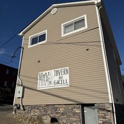 Nox's Tavern and Grille - Exterior