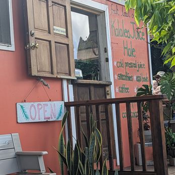Kalalea Juice Hale - Coffee & Tea Near Me - Anahola, Hawaii