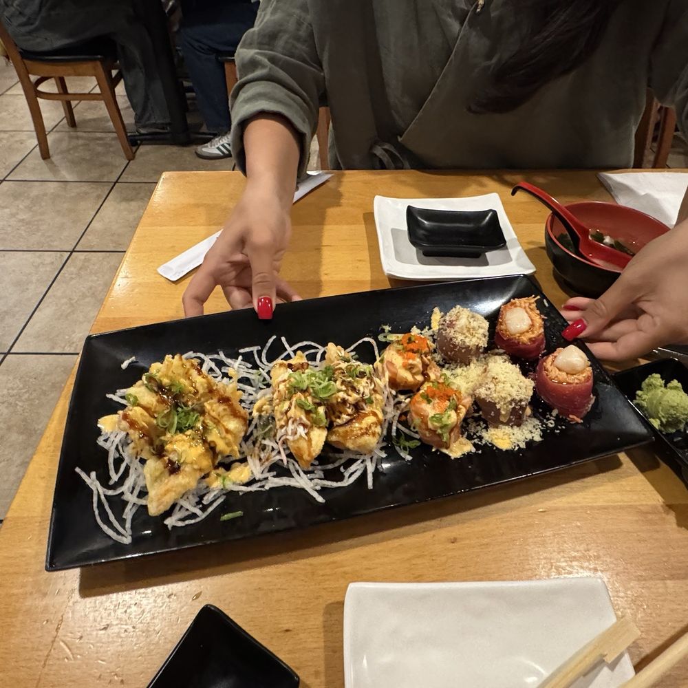 Hikari Sushi - Sushi Bars Near Me - Chatsworth, California Hikari Sushi - Sushi Bars Near Me - Chatsworth, California