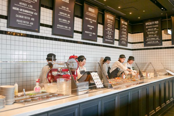 800 Degrees Neapolitan Pizzeria NEWoMan by null