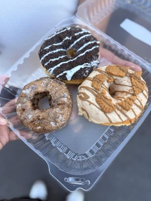 California Donuts by null