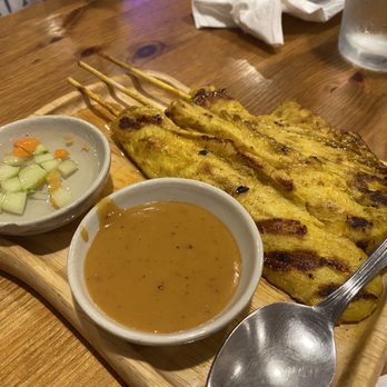 Pad Thai Noodle - 4 Piece Chicken Satay - Thai Near Me - Albany, New York Pad Thai Noodle - 4 Piece Chicken Satay - Thai Near Me - Albany, New York