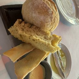 The bread service The bread service
