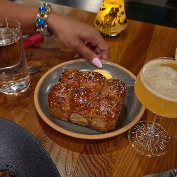 Niku Steakhouse - Dinner Rolls - Japanese Near Me - San Francisco, California