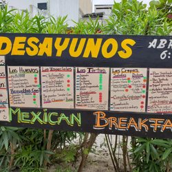 Café Colonial - The breakfast menu