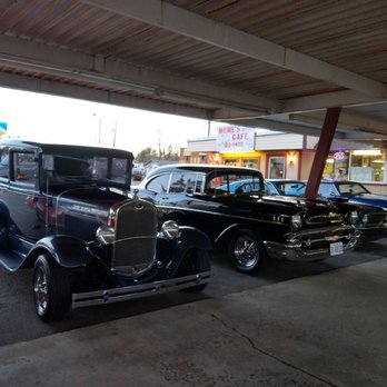 Memes D.O.C. Cafe - Saturday night classic cars. - Breakfast & Brunch Near Me - Amarillo, Texas