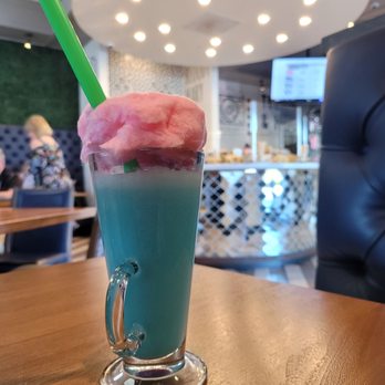 Hash Kitchen - Giggle milk - Breakfast & Brunch Near Me - Scottsdale, Arizona